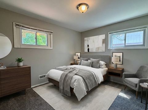 Tiny photo for 15503 Park Lane, South Holland, IL 60473 (MLS # 12547860)