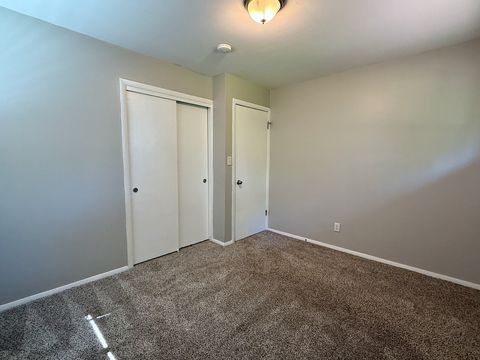 Tiny photo for 15503 Park Lane, South Holland, IL 60473 (MLS # 12547860)