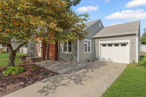 Tiny photo for 601 W Main Street, Clinton, IL 61727 (MLS # 12500226)