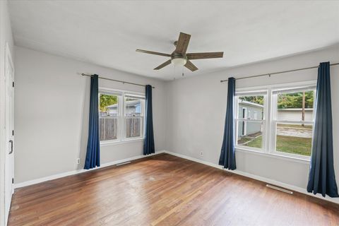 Tiny photo for 601 W Main Street, Clinton, IL 61727 (MLS # 12500226)