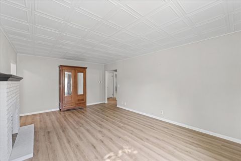 Tiny photo for 601 W Main Street, Clinton, IL 61727 (MLS # 12500226)
