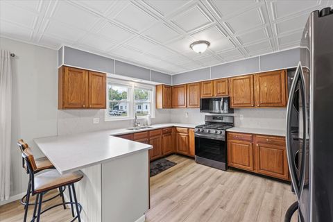 Tiny photo for 601 W Main Street, Clinton, IL 61727 (MLS # 12500226)