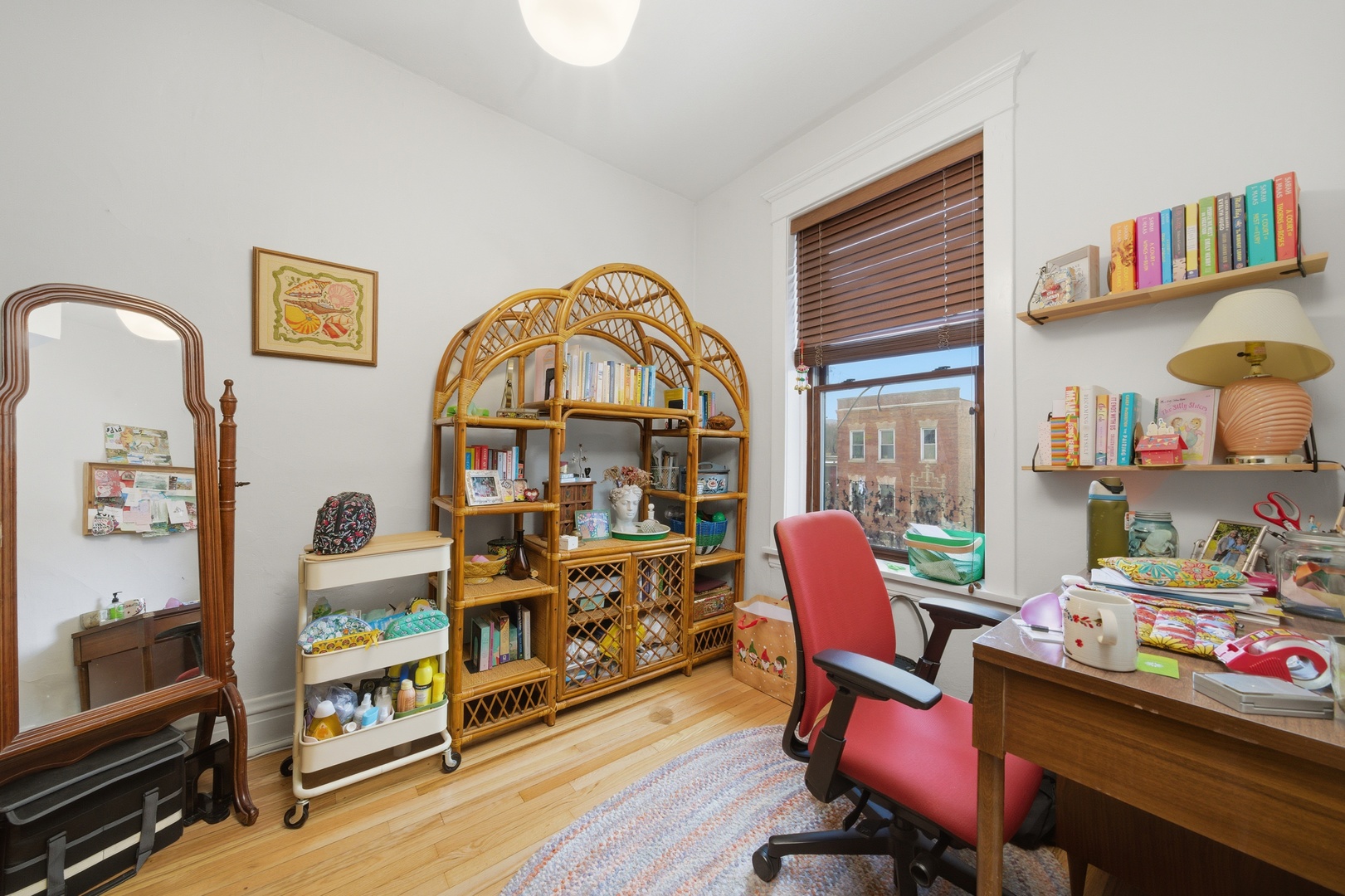 2421 N Washtenaw Avenue