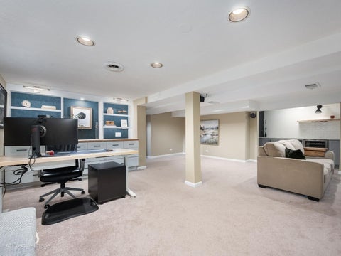 Tiny photo for 1438 Hoffman Avenue, Park Ridge, IL 60068 (MLS # 12729424)