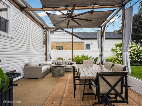 Tiny photo for 1438 Hoffman Avenue, Park Ridge, IL 60068 (MLS # 12729424)