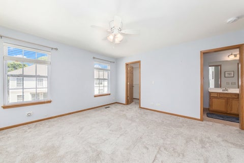 Tiny photo for 733 Pheasant Trail, St. Charles, IL 60174 (MLS # 12660391)