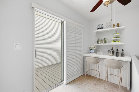 Tiny photo for 2943 N Lincoln Avenue #212, Chicago, IL 60657 (MLS # 12753782)