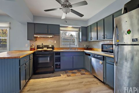 Tiny photo for 4709 Oeffling Court, McHenry, IL 60051 (MLS # 12531006)