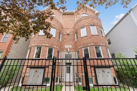 Photo of 3453 N RACINE Avenue #1N, Chicago, IL 60657 (MLS # 12638336)