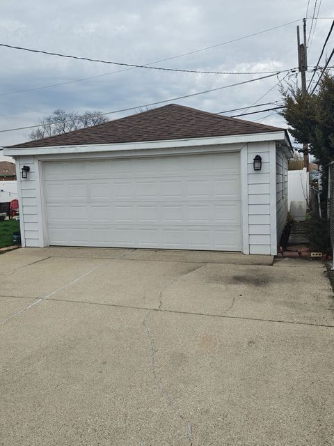 Tiny photo for 11036 Shaw Street, Westchester, IL 60154 (MLS # 12619901)