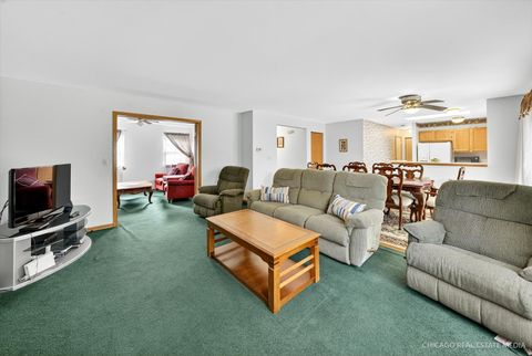 Tiny photo for 4024 Newport Drive, Island Lake, IL 60042 (MLS # 12466899)