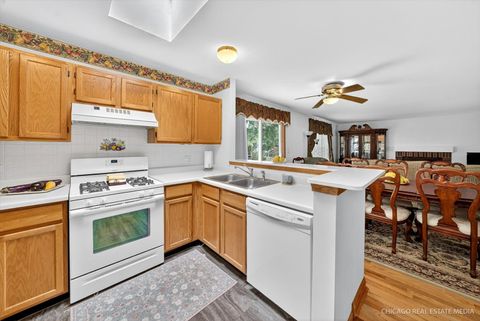 Tiny photo for 4024 Newport Drive, Island Lake, IL 60042 (MLS # 12466899)