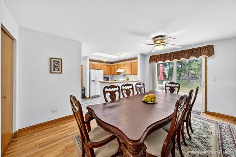 Tiny photo for 4024 Newport Drive, Island Lake, IL 60042 (MLS # 12466899)