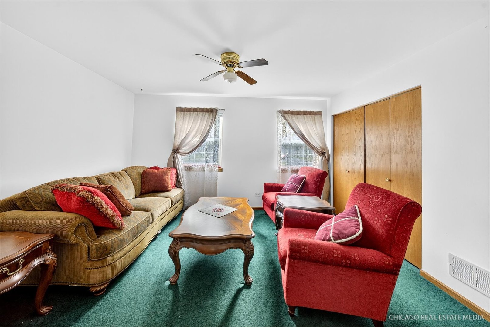 Island Lake, Illinois 60042, United States, 4 Bedrooms Bedrooms, ,3 BathroomsBathrooms,Residential,Active,208914