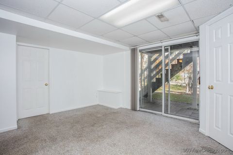 Tiny photo for 164 Park Ridge Lane, Aurora, IL 60504 (MLS # 12492317)