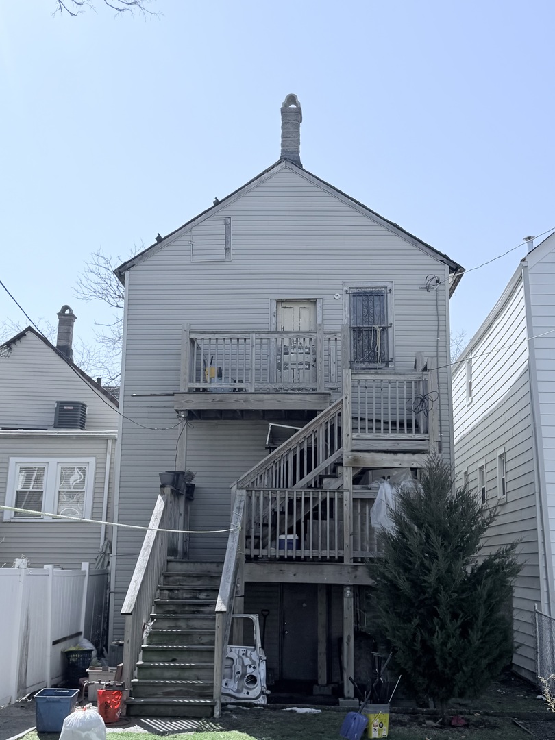 2010 W Cullerton Street