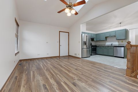Tiny photo for 1791 BARNHILL Drive, Mundelein, IL 60060 (MLS # 12632760)