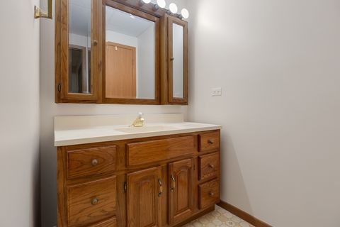 Tiny photo for 1791 BARNHILL Drive, Mundelein, IL 60060 (MLS # 12632760)