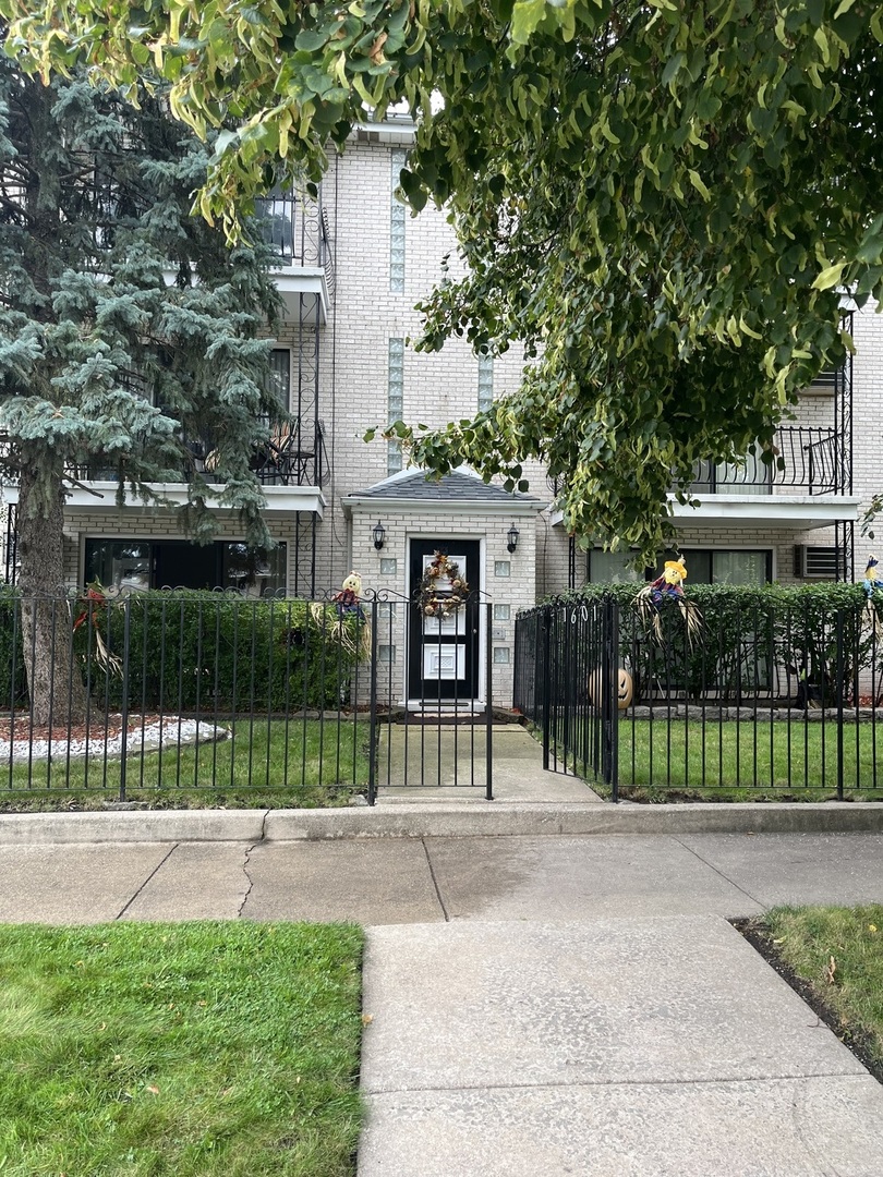 1601 Downs Drive 3S