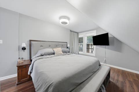 Tiny photo for 437 W 44th Place, Chicago, IL 60609 (MLS # 12714936)