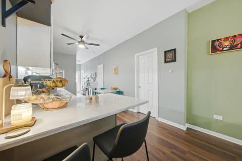 Tiny photo for 437 W 44th Place, Chicago, IL 60609 (MLS # 12714936)