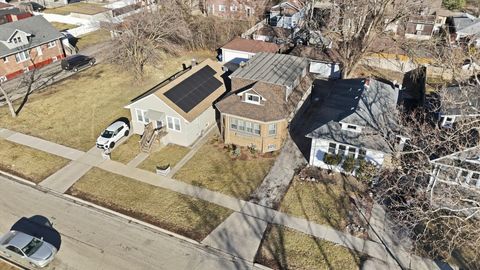 Tiny photo for 1929 S 3rd Avenue, Maywood, IL 60153 (MLS # 12573332)