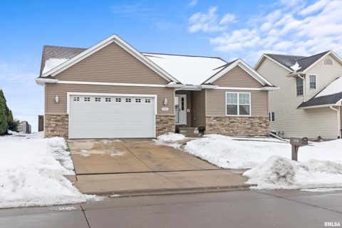 Tiny photo for 4501 W 14TH Street, Davenport, IA 52804 (MLS # QC4270060)