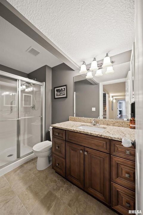 Tiny photo for 4501 W 14TH Street, Davenport, IA 52804 (MLS # QC4270060)