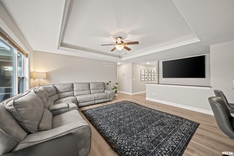 Tiny photo for 4501 W 14TH Street, Davenport, IA 52804 (MLS # QC4270060)