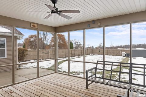 Tiny photo for 4501 W 14TH Street, Davenport, IA 52804 (MLS # QC4270060)