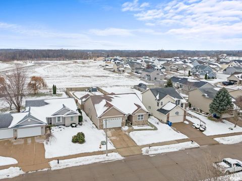 Tiny photo for 4501 W 14TH Street, Davenport, IA 52804 (MLS # QC4270060)