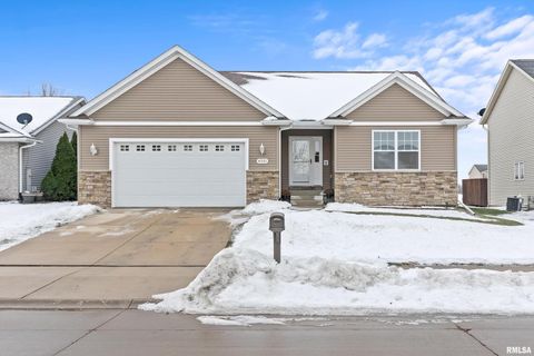 Photo of 4501 W 14TH Street, Davenport, IA 52804 (MLS # QC4270060)