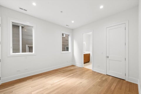 Tiny photo for 3820 N Damen Avenue #2, Chicago, IL 60618 (MLS # 12769329)