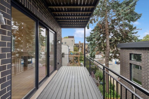 Tiny photo for 3820 N Damen Avenue #2, Chicago, IL 60618 (MLS # 12769329)