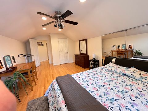 Tiny photo for 10 Chestnut Court E, Buffalo Grove, IL 60089 (MLS # 12495891)