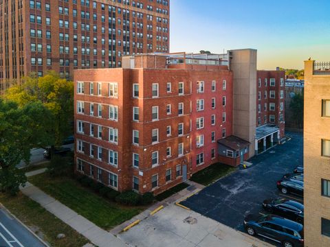 7270 S South Shore Drive Chicago IL 60649
