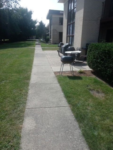 Tiny photo for 26 King Arthur Court #4, Northlake, IL 60164 (MLS # 12478031)