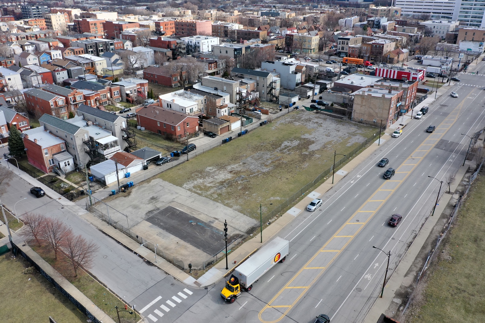 2432-2458 W Roosevelt Road