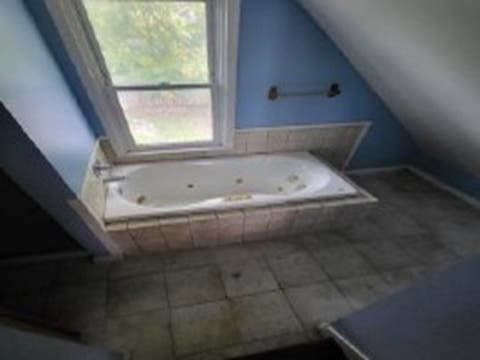 Tiny photo for 912 N Central Avenue, Burlington, IA 52601 (MLS # 12720143)