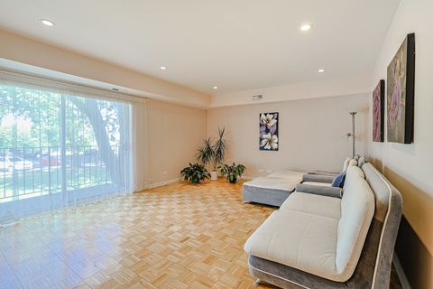 Tiny photo for 1430 Sandstone Drive #202, Wheeling, IL 60090 (MLS # 12525117)