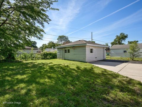 Tiny photo for 17312 Greenbay Avenue, Lansing, IL 60438 (MLS # 12685815)
