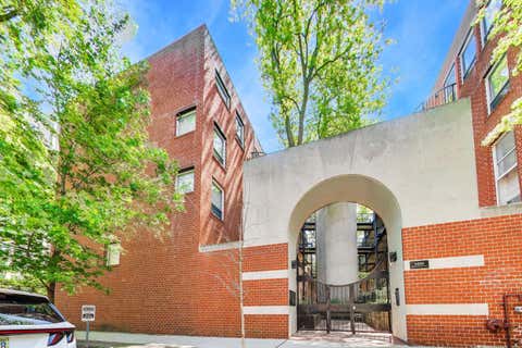 Photo of 5400 S Hyde Park Boulevard #C12, Chicago, IL 60615 (MLS # 12639986)