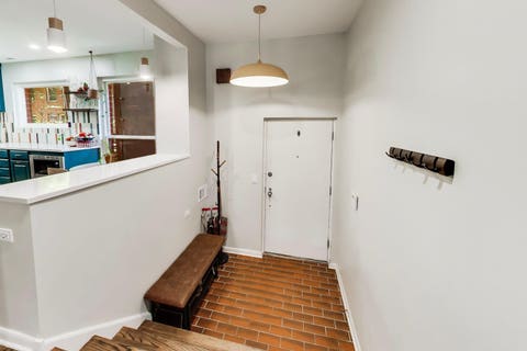 Tiny photo for 5400 S Hyde Park Boulevard #C12, Chicago, IL 60615 (MLS # 12639986)