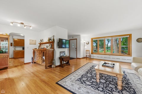 Tiny photo for 14721 Lakeside Avenue, Dolton, IL 60419 (MLS # 12786349)