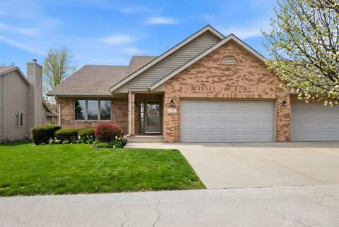1247 Daniel Court Sycamore IL 60178