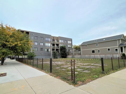 2429-2431 W Fullerton Avenue Chicago IL 60647