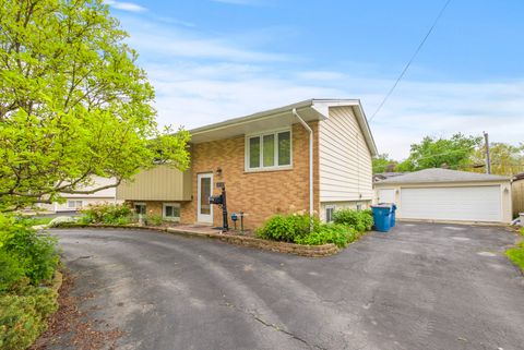 Tiny photo for Midlothian, IL 60445 (MLS # 12632976)