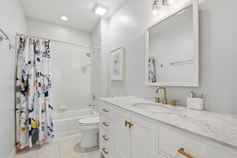 Tiny photo for 1222 N Wolcott Avenue #4N, Chicago, IL 60622 (MLS # 12571804)