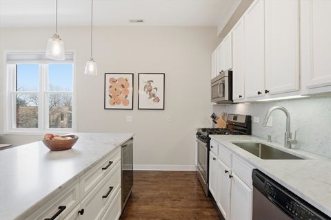 Tiny photo for 1222 N Wolcott Avenue #4N, Chicago, IL 60622 (MLS # 12571804)