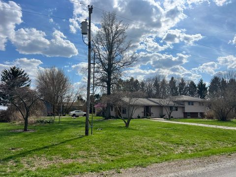 Tiny photo for 2279 E 500 N Road, Paxton, IL 60957 (MLS # 12615062)